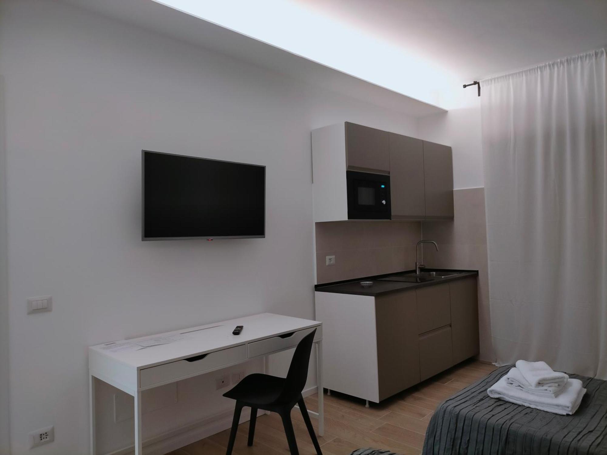 ローマ Residenza Contiアパートホテル エクステリア 写真